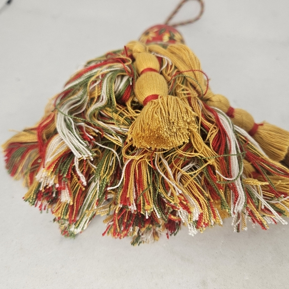 Vintage Wooden Pottery Hand Painted Tassels Curtain Tiebacks Used Condition . - Picture 5 of 10